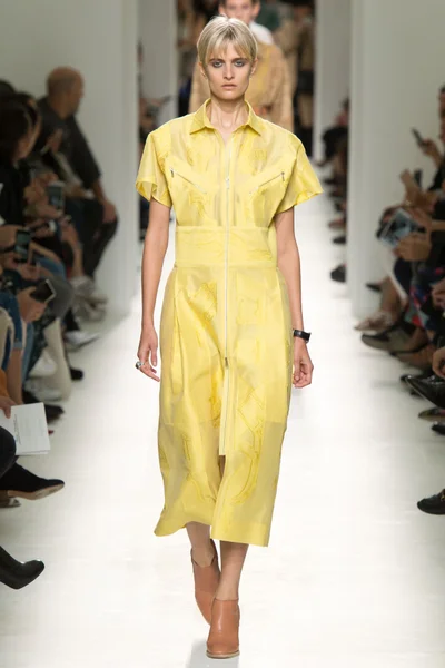 Look 20